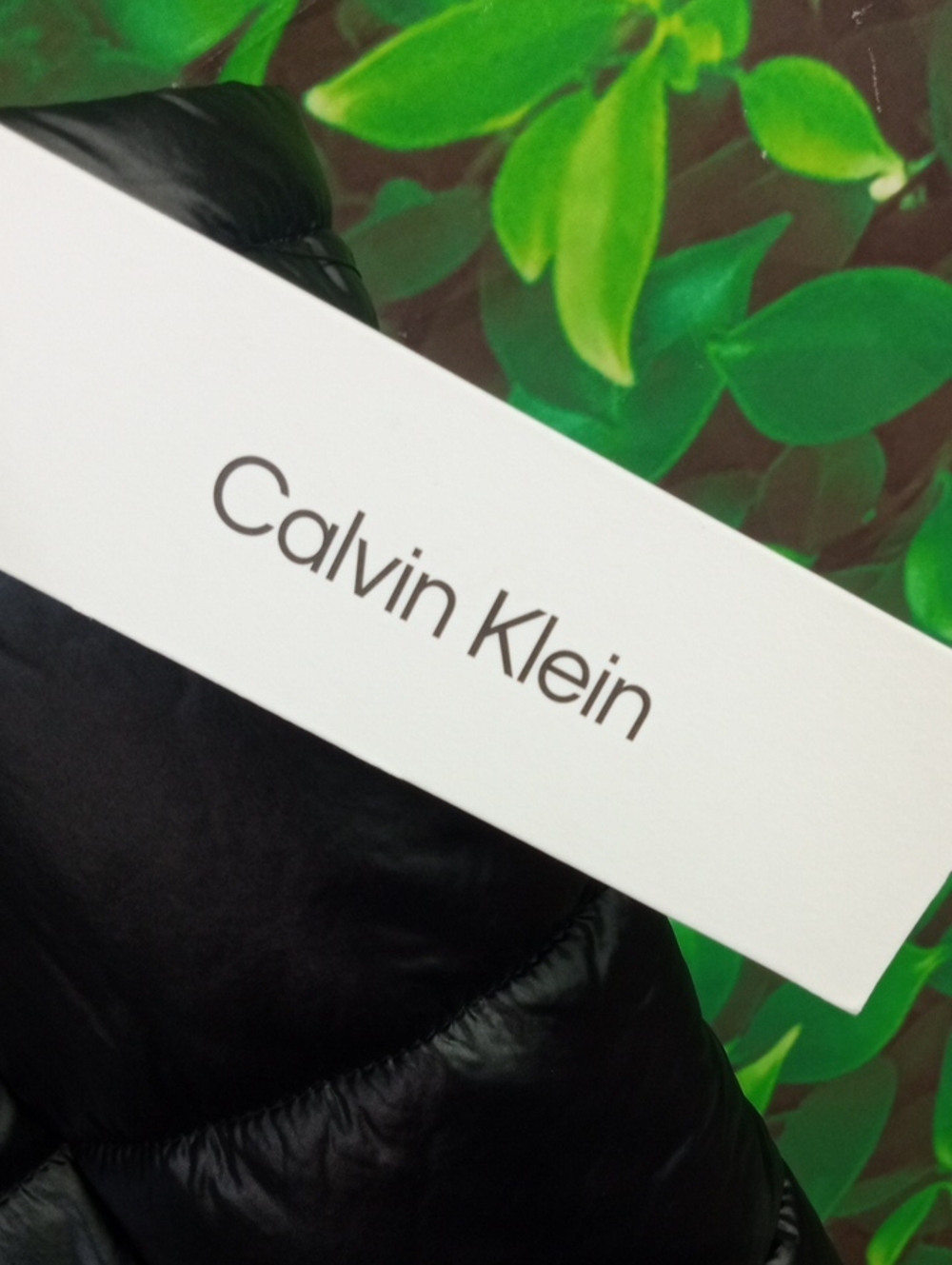 👕🍒 Calvin Klein Black Quilted Packable Puffer Vest - Picture 2 of 6